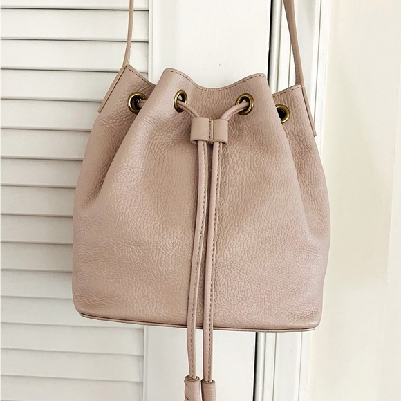 NEW J.Crew Factory Leather Bucket Bag with Tassels - Picture 3 of 9